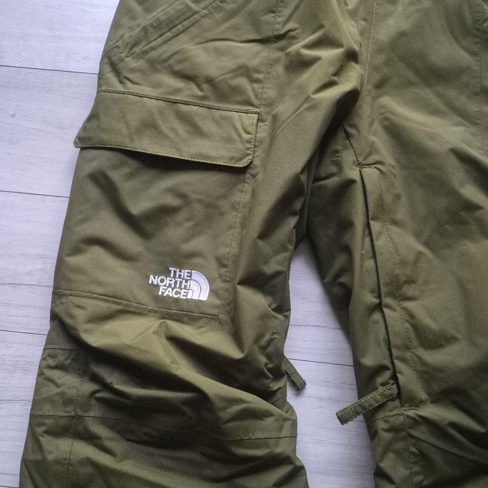 THE NORTH FACE NEW Freedom Insulated Snow Bibs - Picture 9 of 15